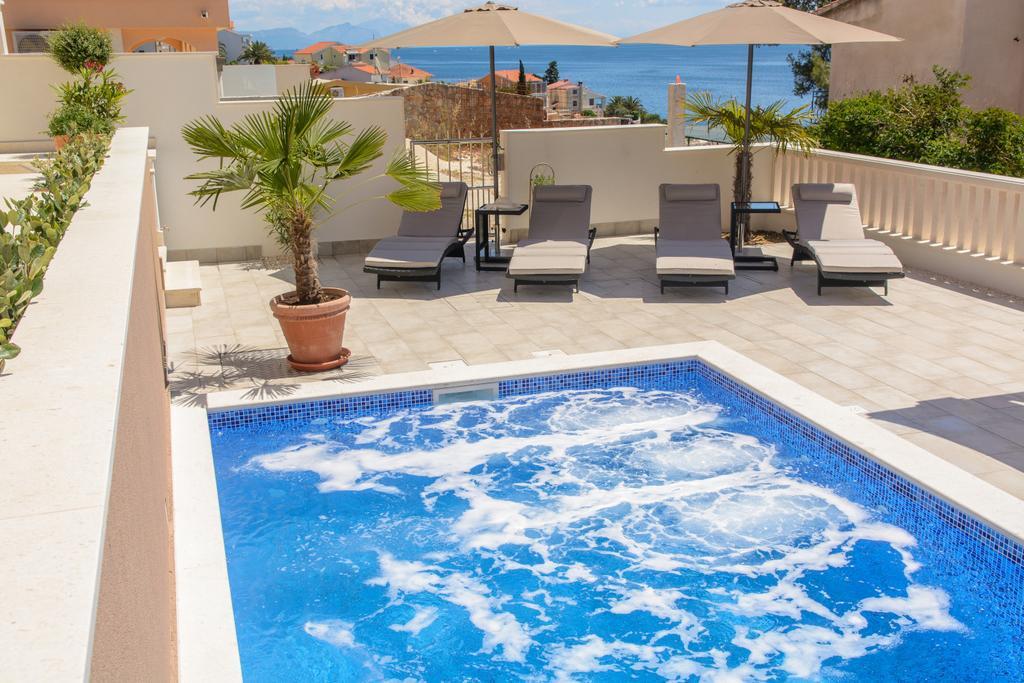 Apartments Villa Atlantis Trogir Exterior photo
