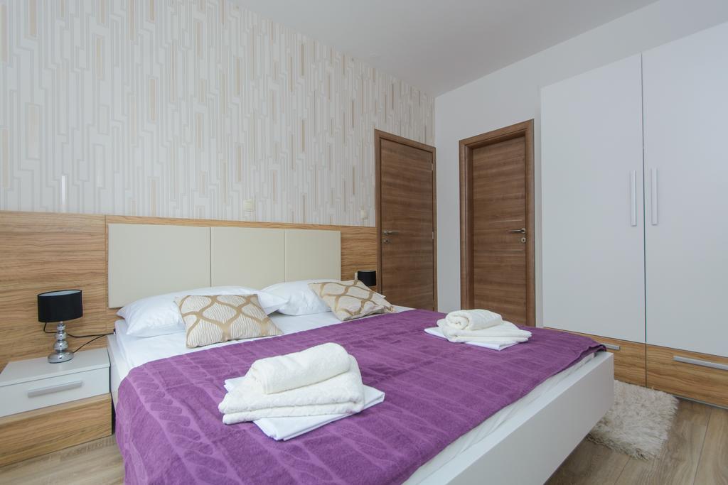 Apartments Villa Atlantis Trogir Exterior photo